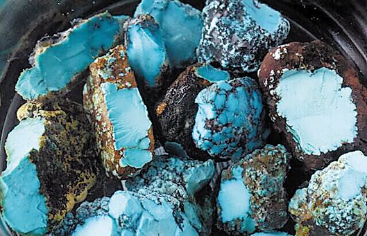 What kind of crystal do you bring when traveling? Are Turquoise good for traveling?