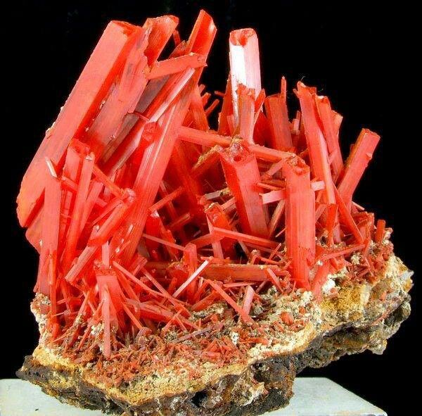 The Most Effective Orange Crystal-Crocoite. What are the orange crystals?