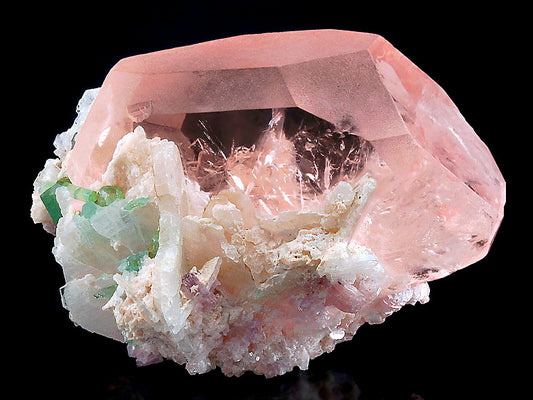 What are the pink crystals? Can wearing Morganite ease my fears ?