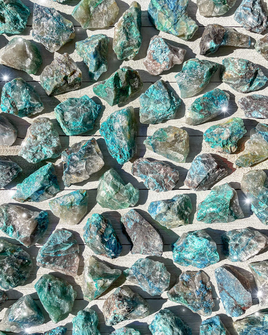 CHRYSOCOLLA TUMBLED STONE