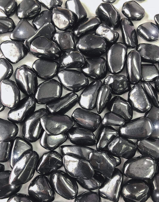 SHUNGITE TUMBLED STONE