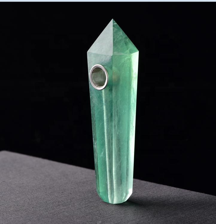 Tubo de cristal de fluorita verde