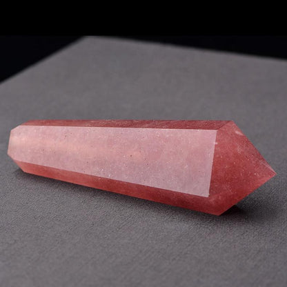 Exquisite Strawberry Crystal Pipe