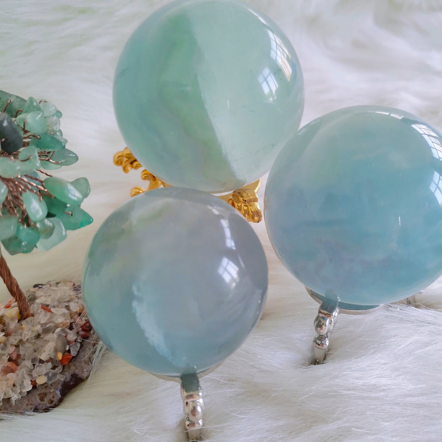 Esfera de piedra de fluorita azul natural, bola de cristal curativa Reiki, muestra + pedestal