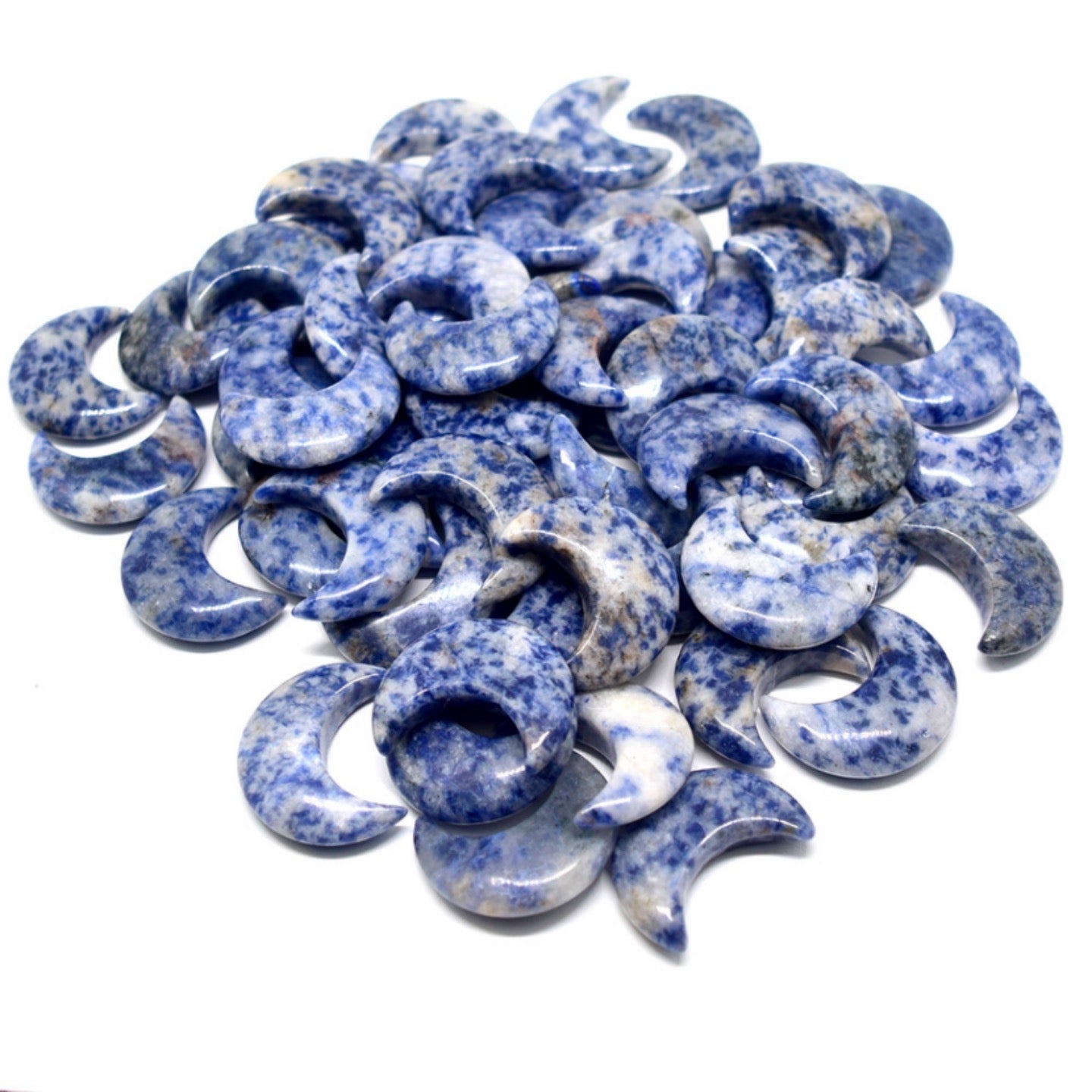 حجر الشفاء الطبيعي المنحوت على شكل قمر بلوري