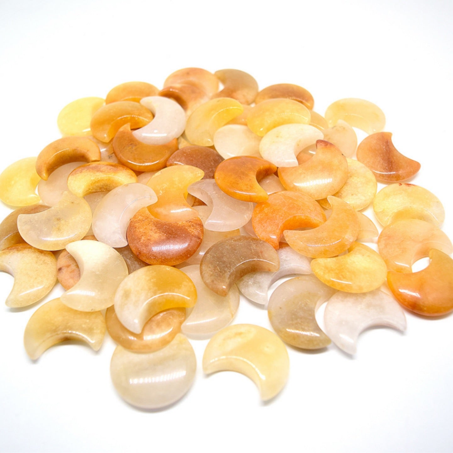 حجر الشفاء الطبيعي المنحوت على شكل قمر بلوري