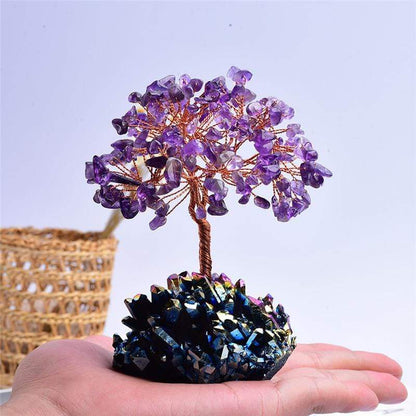 Árbol de amatista con base de racimo de cristal arcoíris natural