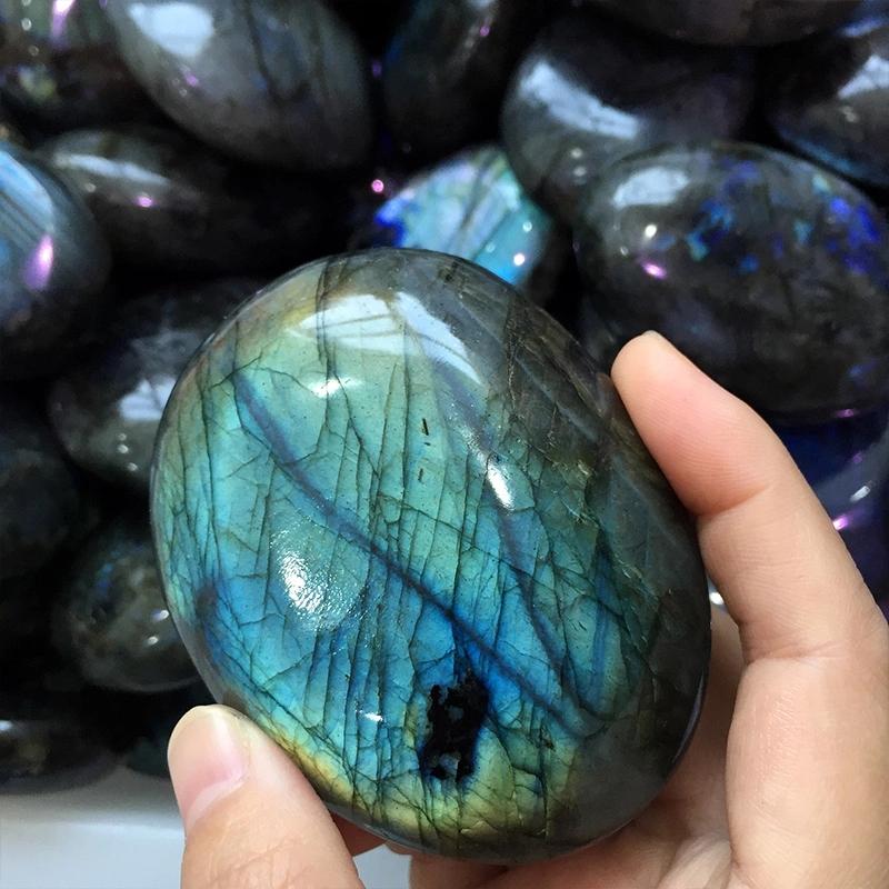 Natural Flashy Labradorite Quartz Crystal Palm Stone