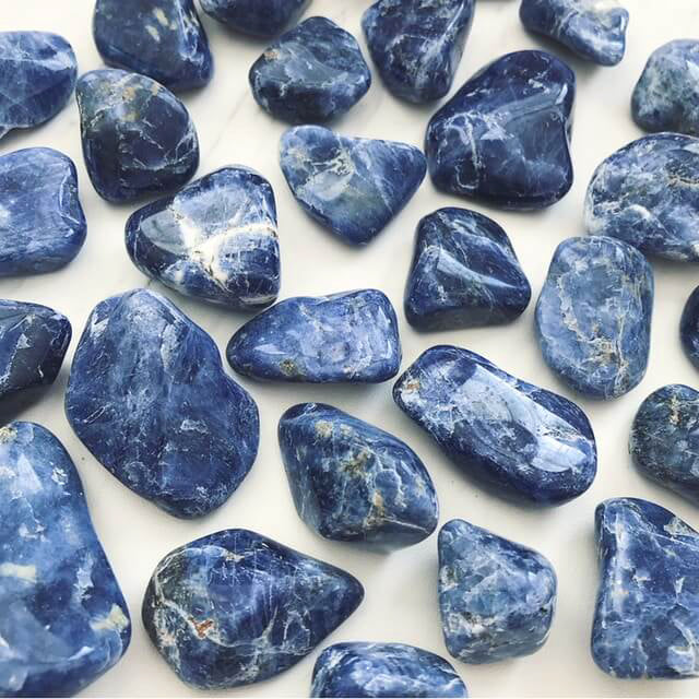 SODALITE TUMBLED STONE